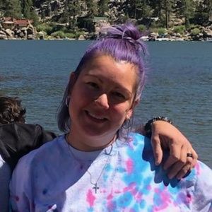 Meet your Posher, Denise